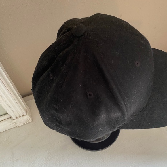 Kangol Classic Wool Flexfit Black Cap L/XL - Picture 5 of 13